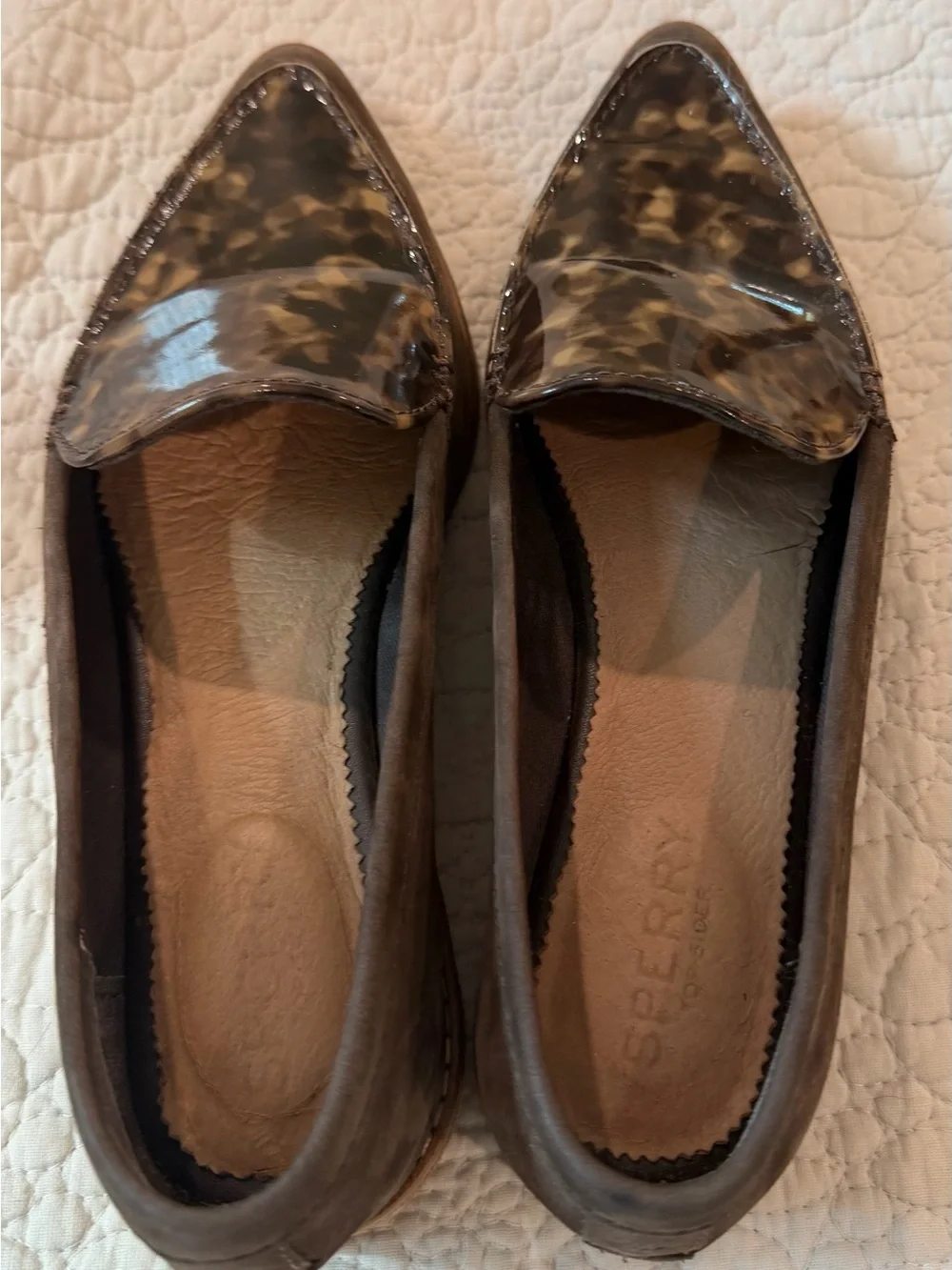 Sperry Seaport Tortoise Penny Loafers 9 Brown Patent Leather Preppy Flats